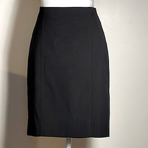 LOFT Black Size 6 Skirt